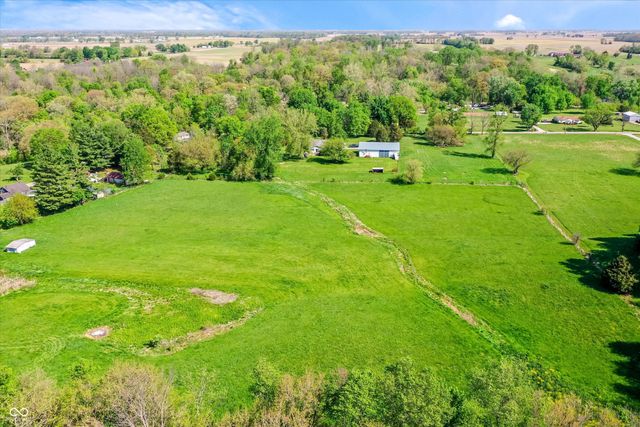 9184 S Geneva Main Street, Flat Rock, IN 47234