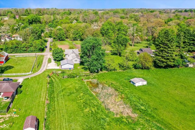 9184 S Geneva Main Street, Flat Rock, IN 47234