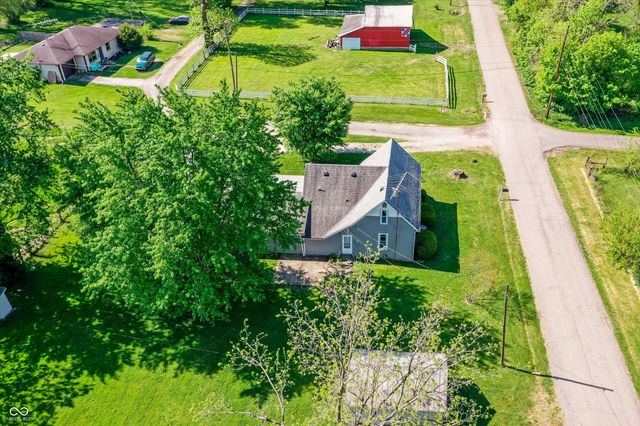 9184 S Geneva Main Street, Flat Rock, IN 47234