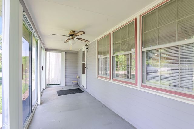 9184 S Geneva Main Street, Flat Rock, IN 47234
