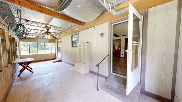 1477 S County Road 9, Slocomb, AL 36375