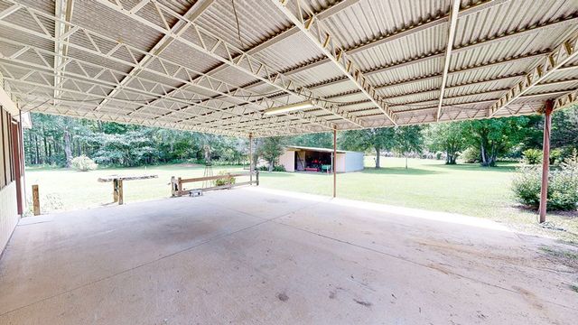1477 S County Road 9, Slocomb, AL 36375