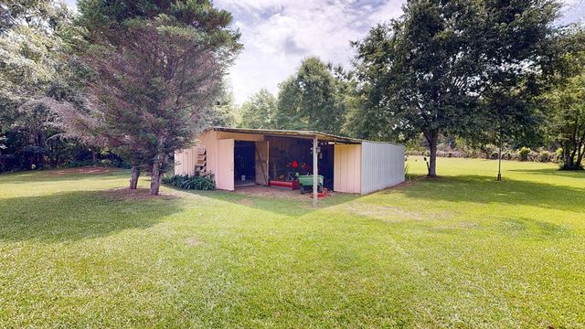 1477 S County Road 9, Slocomb, AL 36375