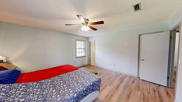 1477 S County Road 9, Slocomb, AL 36375