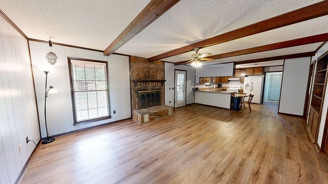 1477 S County Road 9, Slocomb, AL 36375