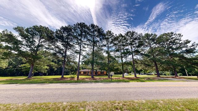 1477 S County Road 9, Slocomb, AL 36375