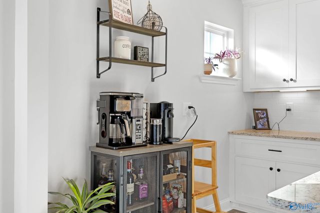 11544 Lucas Ferry Road, Athens, AL 35611