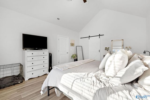 11544 Lucas Ferry Road, Athens, AL 35611