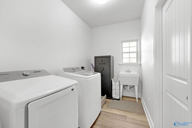 11544 Lucas Ferry Road, Athens, AL 35611