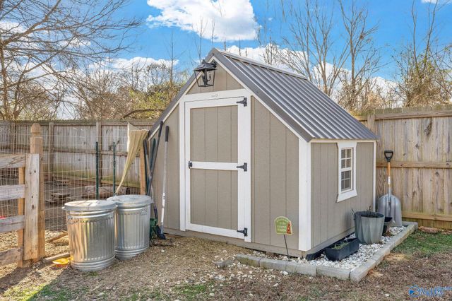 11544 Lucas Ferry Road, Athens, AL 35611