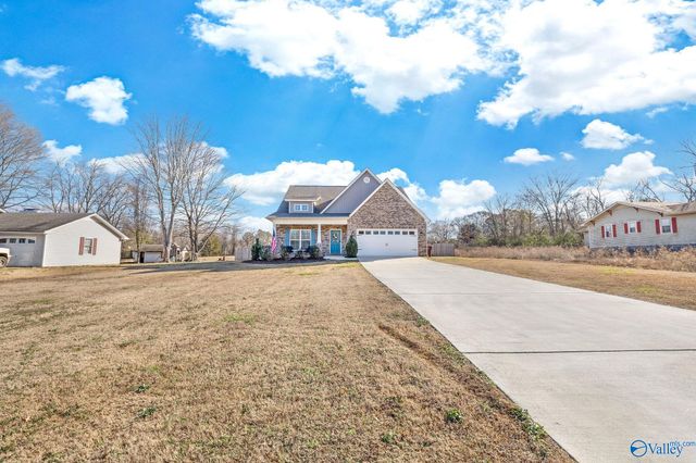 11544 Lucas Ferry Road, Athens, AL 35611
