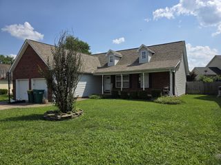 1505 Chapman Ln, Spring Hill, TN 37174