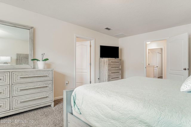 2411 OAK STREAM Drive, Green Cove Springs, FL 32043