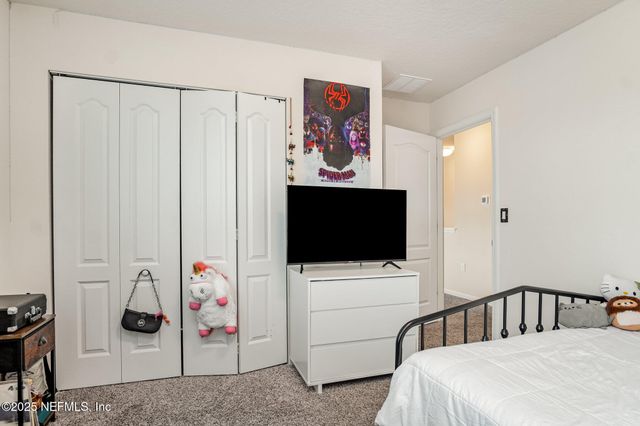 2411 OAK STREAM Drive, Green Cove Springs, FL 32043