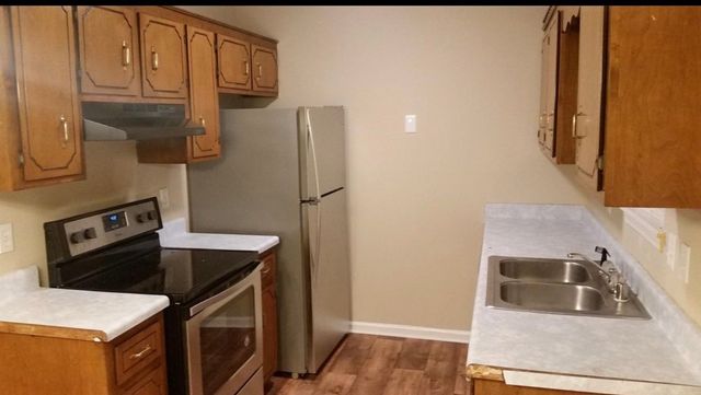 654 Artic Ave, Oak Grove, KY 42262