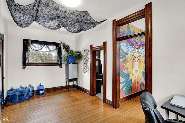 1112 S 10th Street, Noblesville, IN 46060