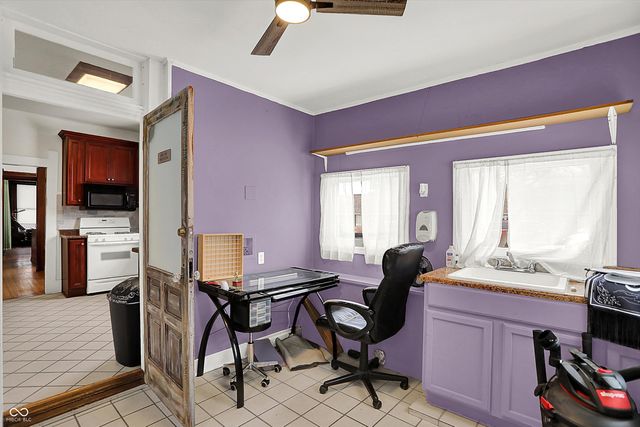 1112 S 10th Street, Noblesville, IN 46060