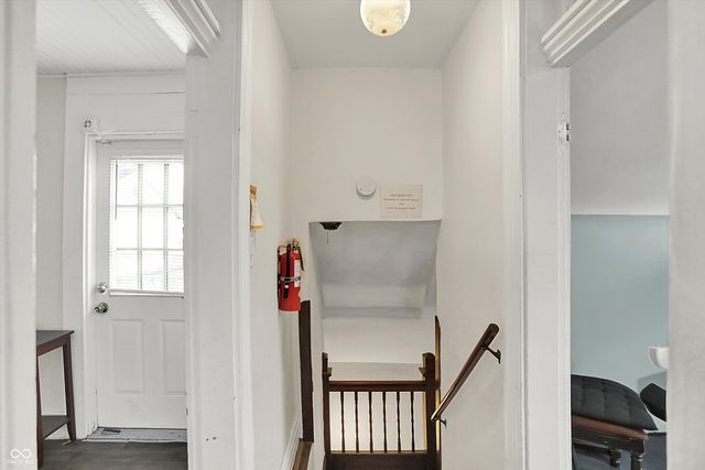 1112 S 10th Street, Noblesville, IN 46060