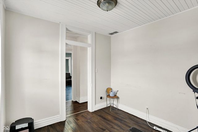 1112 S 10th Street, Noblesville, IN 46060