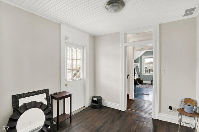 1112 S 10th Street, Noblesville, IN 46060