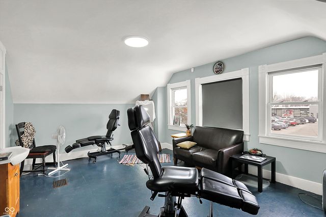 1112 S 10th Street, Noblesville, IN 46060