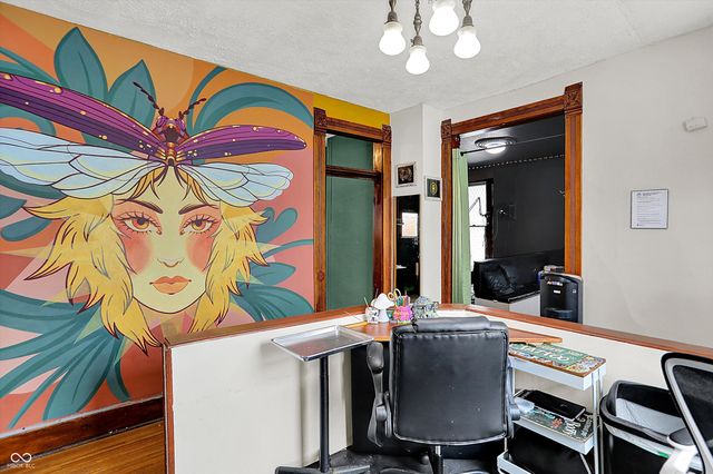 1112 S 10th Street, Noblesville, IN 46060