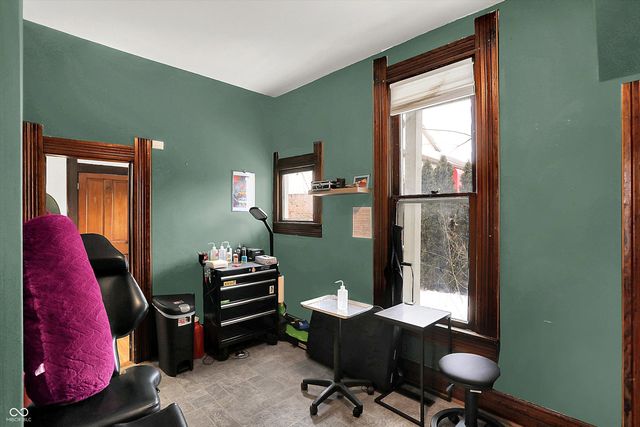 1112 S 10th Street, Noblesville, IN 46060