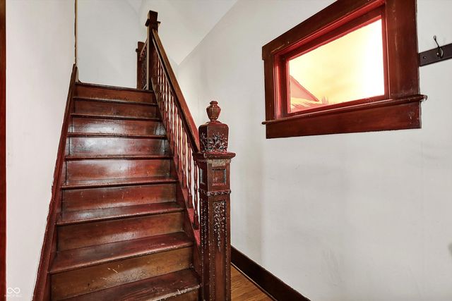 1112 S 10th Street, Noblesville, IN 46060