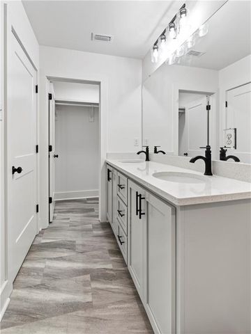 5545 Versye Avenue, Theodore, AL 36695