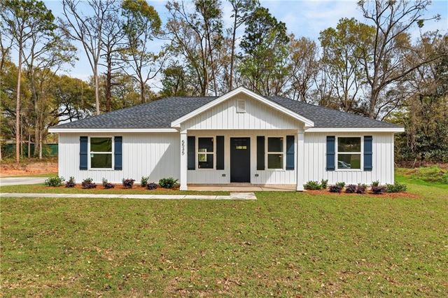 5545 Versye Avenue, Theodore, AL 36695