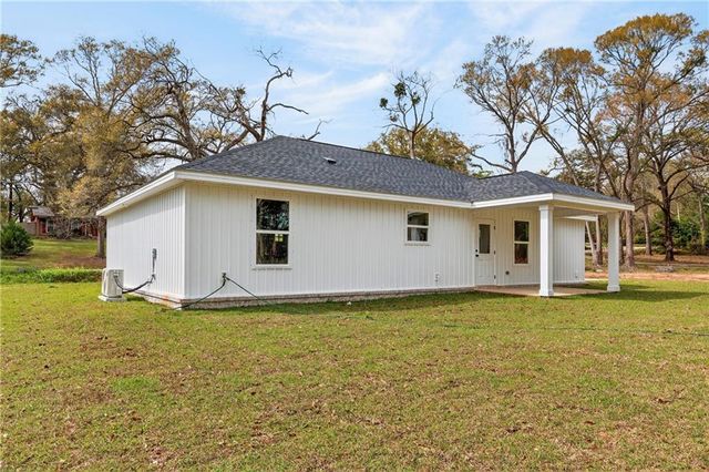 5545 Versye Avenue, Theodore, AL 36695