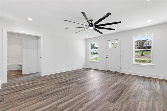 5545 Versye Avenue, Theodore, AL 36695