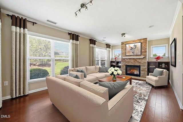 105 Manning Way, Durham, NC 27703