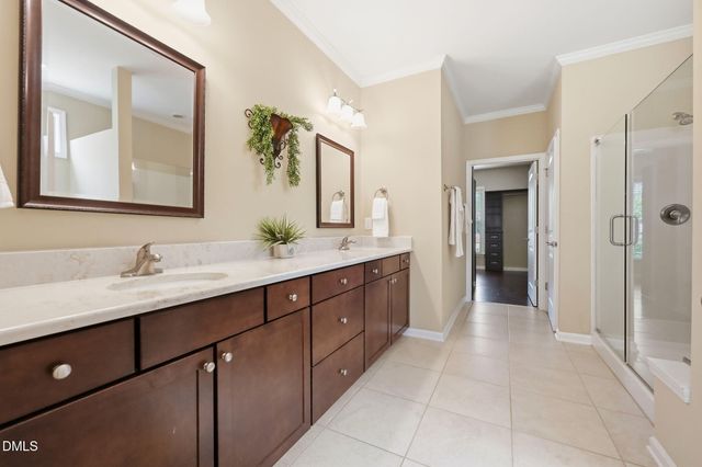 105 Manning Way, Durham, NC 27703