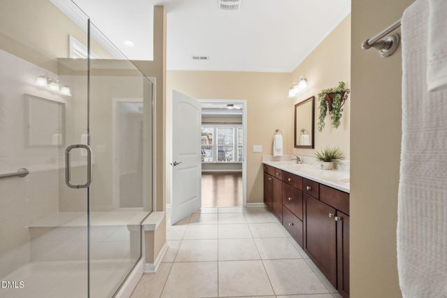 105 Manning Way, Durham, NC 27703