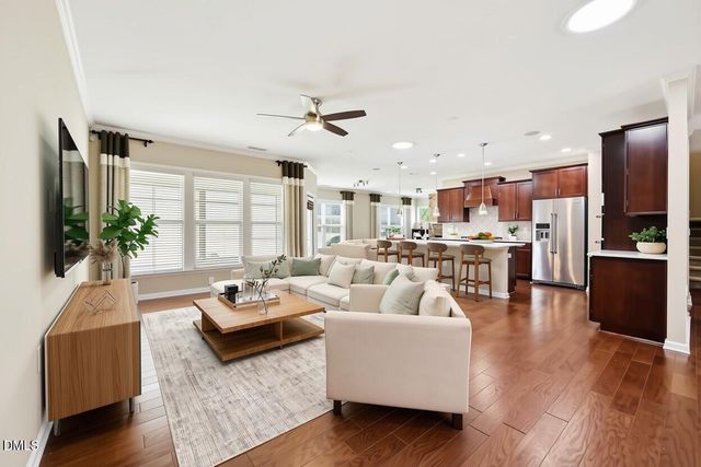 105 Manning Way, Durham, NC 27703