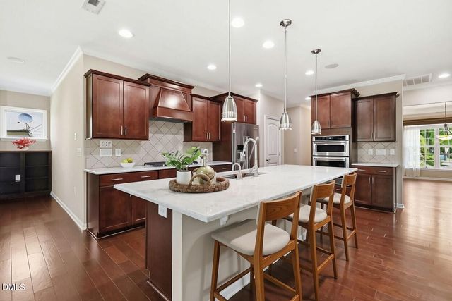 105 Manning Way, Durham, NC 27703