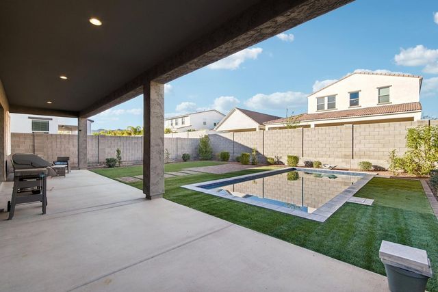 19770 W Montecito Avenue, Litchfield Park, AZ 85340