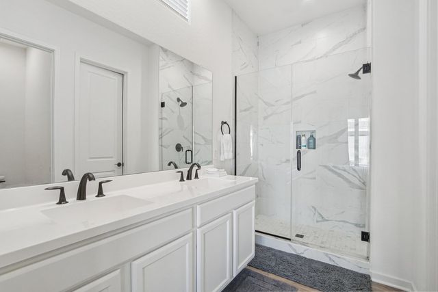 19770 W Montecito Avenue, Litchfield Park, AZ 85340