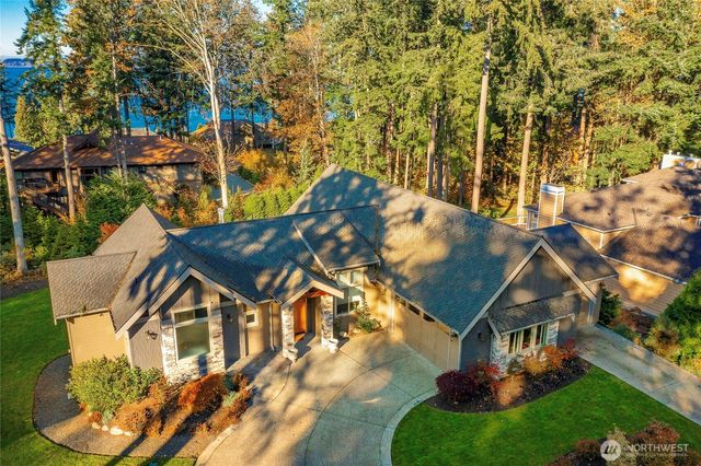 9125 Shearwater Road, Blaine, WA 98230