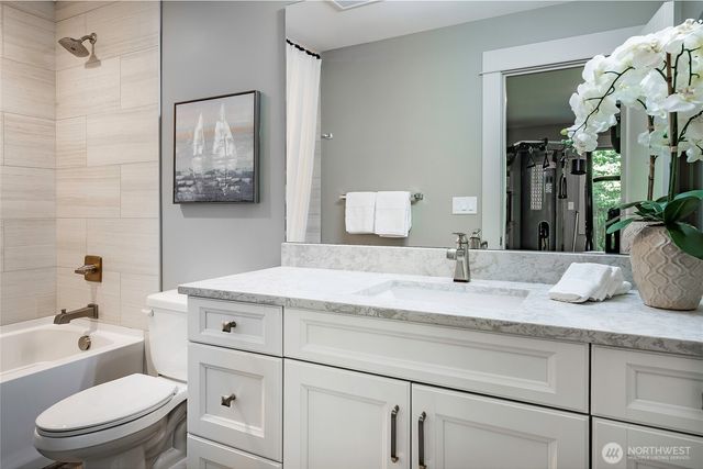 9125 Shearwater Road, Blaine, WA 98230