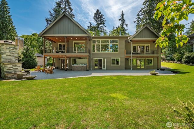 9125 Shearwater Road, Blaine, WA 98230