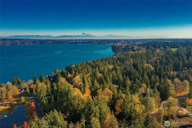 9125 Shearwater Road, Blaine, WA 98230