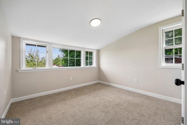 17670 SABILLASVILLE RD, Sabillasville, MD 21780