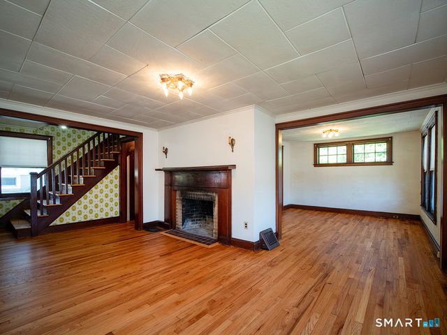 15 Homestead Avenue, Hamden, CT 06514