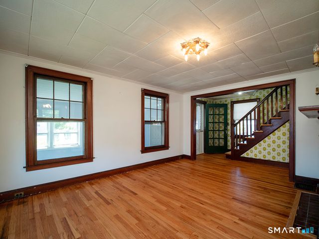 15 Homestead Avenue, Hamden, CT 06514