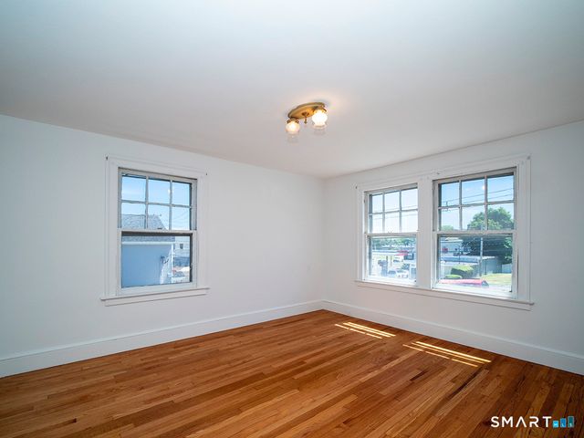 15 Homestead Avenue, Hamden, CT 06514