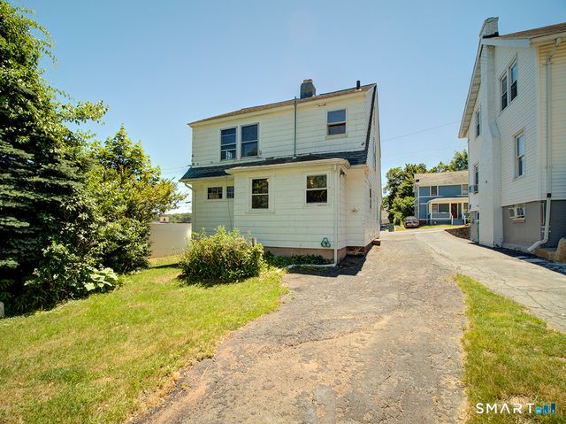 15 Homestead Avenue, Hamden, CT 06514