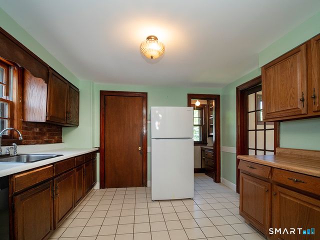 15 Homestead Avenue, Hamden, CT 06514