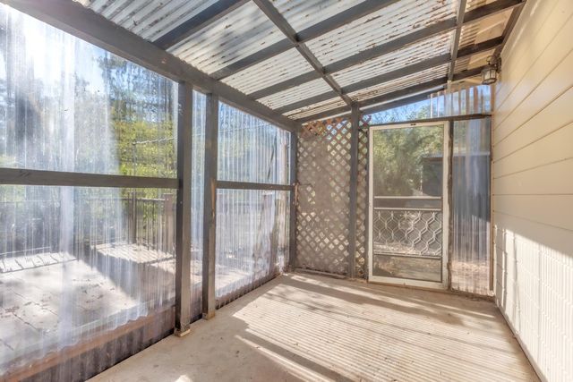 18956 Siesta Dr, Penn Valley, CA 95946